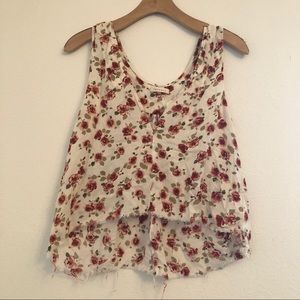🌟🌈SUPER CUTE UO DISTRESSED CROPPED FLORAL TANK